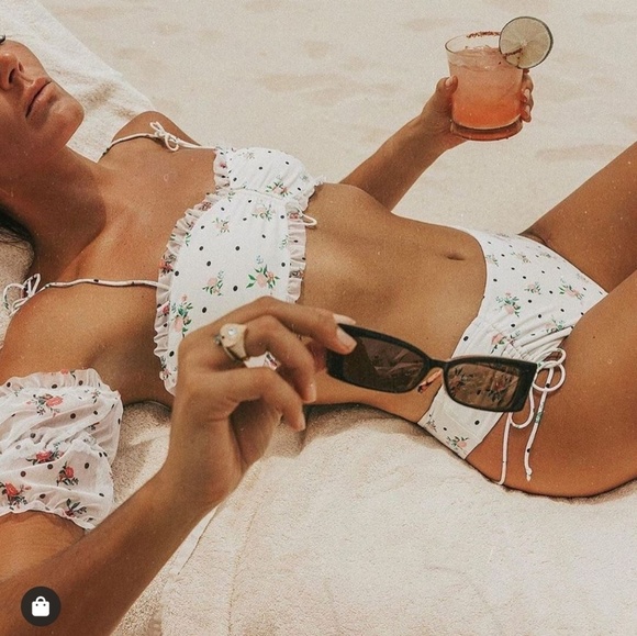 FULL SET🍋for love and lemons the Cindy swimsuit - Picture 2 of 12